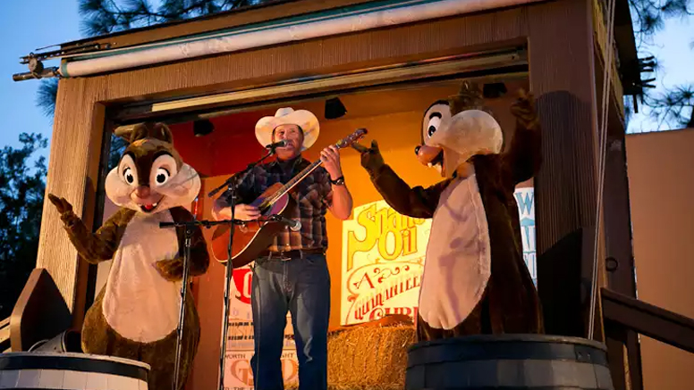 Chip 'n' Dale's Campfire Sing-A-Long: a Fogueira do Tico e Teco