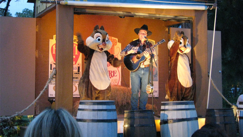 Chip 'N Dale's Campfire Sing-A-Long